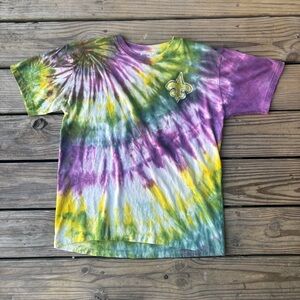 VTG Shangri-La Fleur-de-Lis Tie Dye T-Shirt